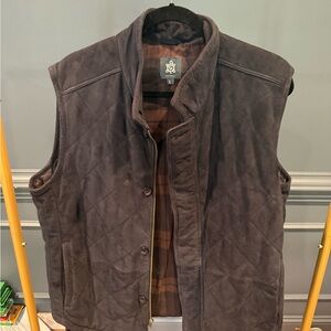 Men's Quilted Vest in Dark Brown